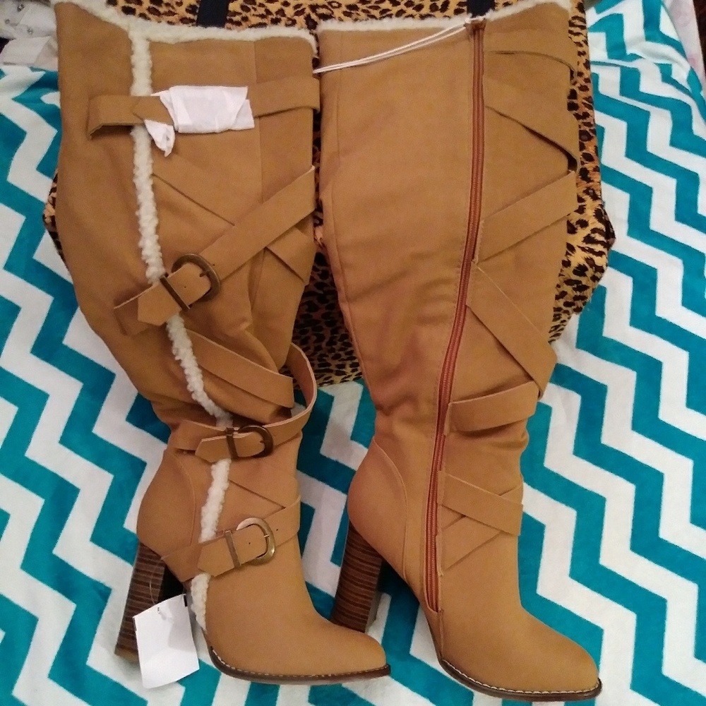 Leila Stone Boots